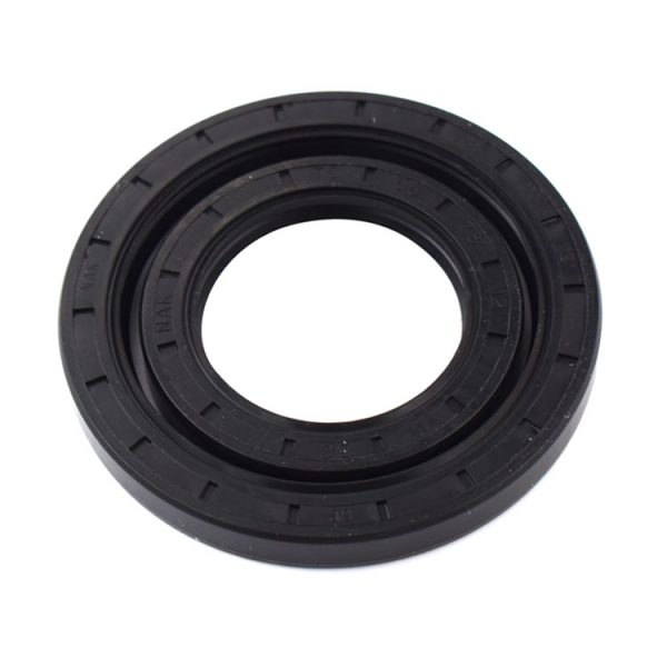 EM32470 oil seal