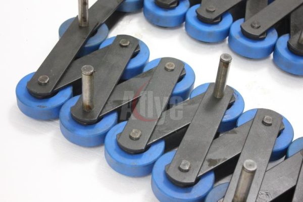 escalator step chain manufacturers