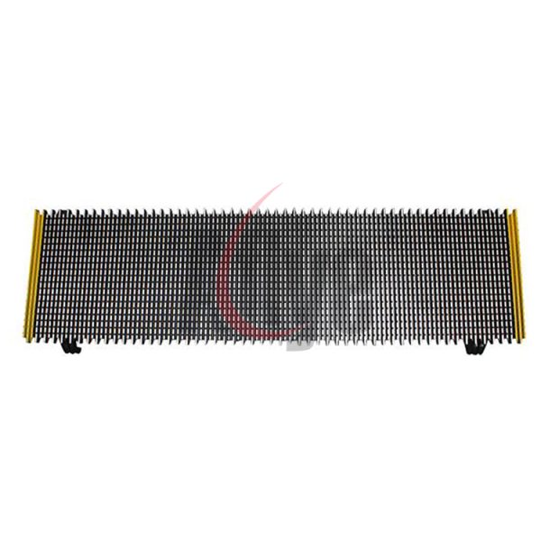 1000mm Aluminum Alloy Moving Walk Pallet With Yellow Demarcation XN2837C